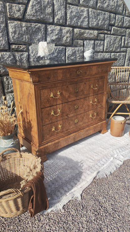 La Commode Victoire